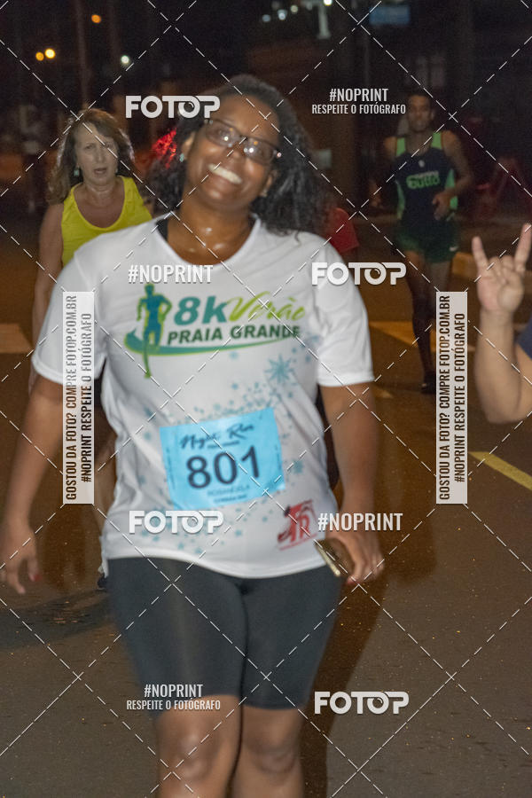 Buy your photos of the eventNight Run 5K 10K Praia Grande on Fotop