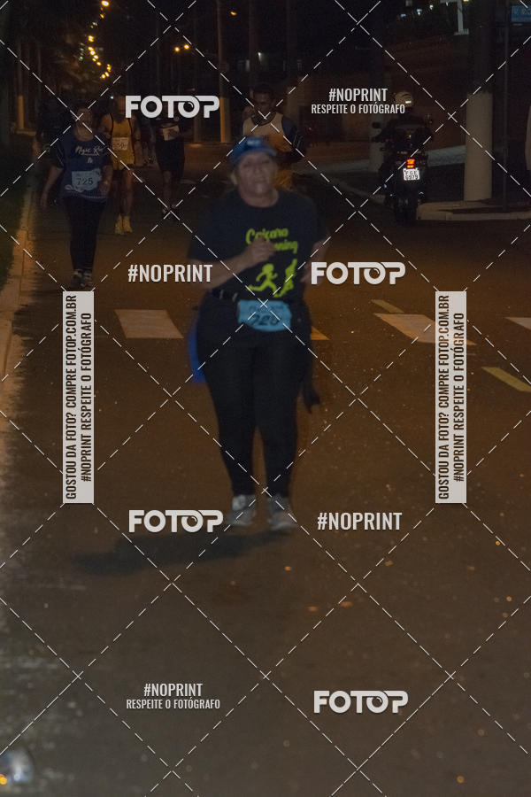 Buy your photos of the eventNight Run 5K 10K Praia Grande on Fotop