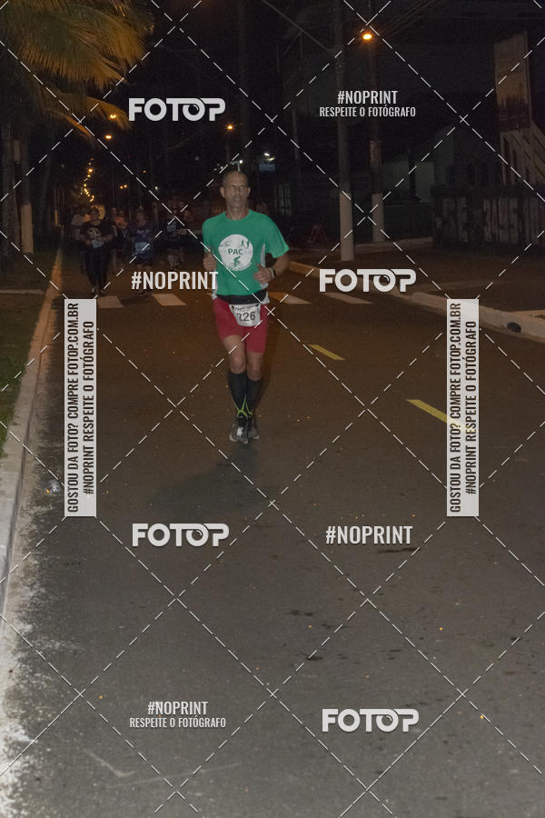 Buy your photos of the eventNight Run 5K 10K Praia Grande on Fotop