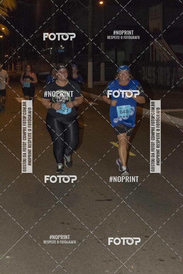 Buy your photos of the eventNight Run 5K 10K Praia Grande on Fotop