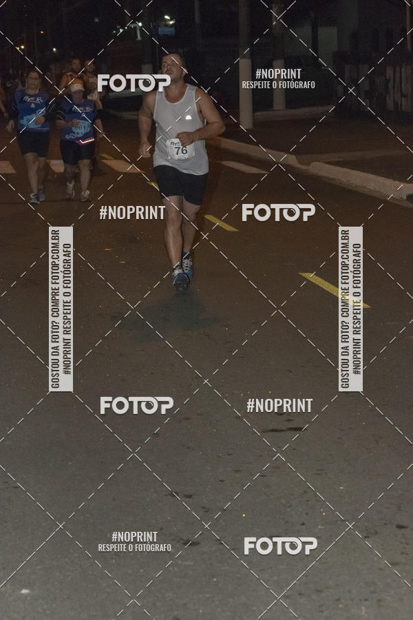 Buy your photos of the eventNight Run 5K 10K Praia Grande on Fotop