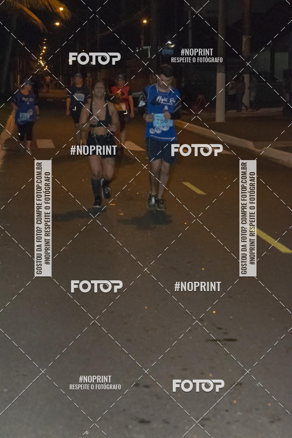 Buy your photos of the eventNight Run 5K 10K Praia Grande on Fotop