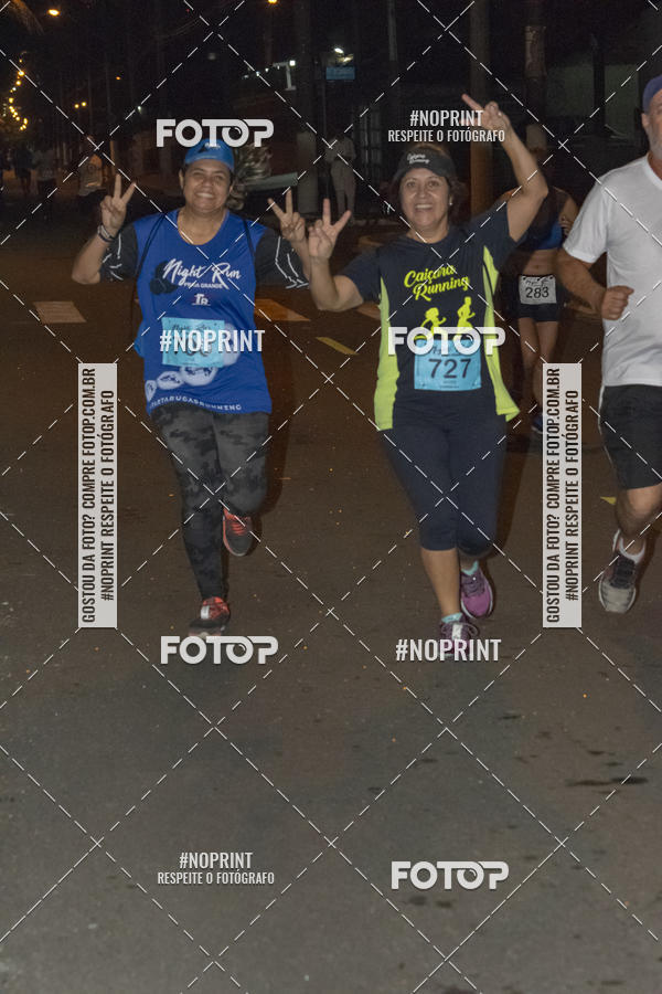 Buy your photos of the eventNight Run 5K 10K Praia Grande on Fotop