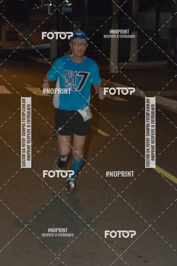 Buy your photos of the eventNight Run 5K 10K Praia Grande on Fotop
