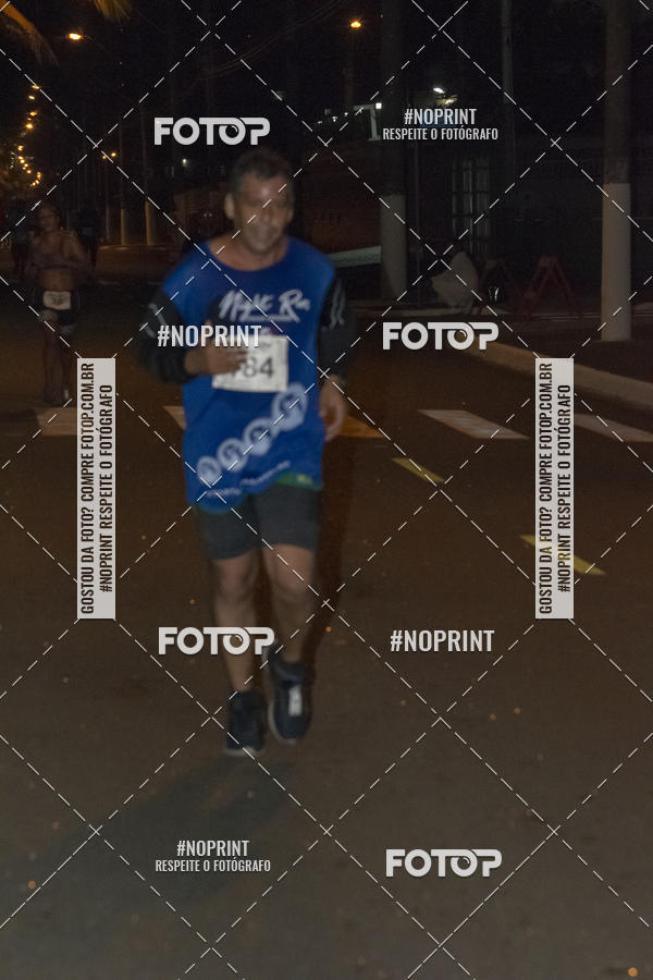 Buy your photos of the eventNight Run 5K 10K Praia Grande on Fotop