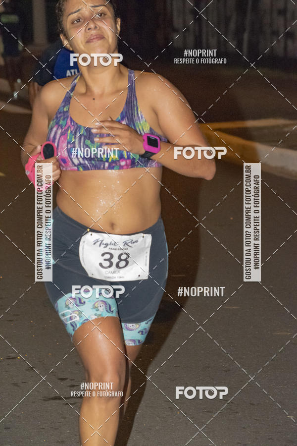Buy your photos of the eventNight Run 5K 10K Praia Grande on Fotop
