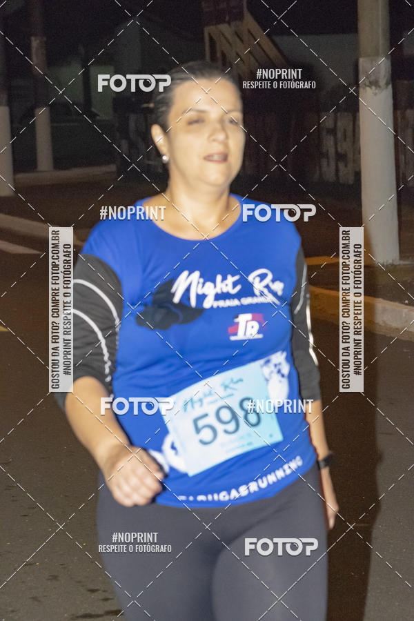 Buy your photos of the eventNight Run 5K 10K Praia Grande on Fotop