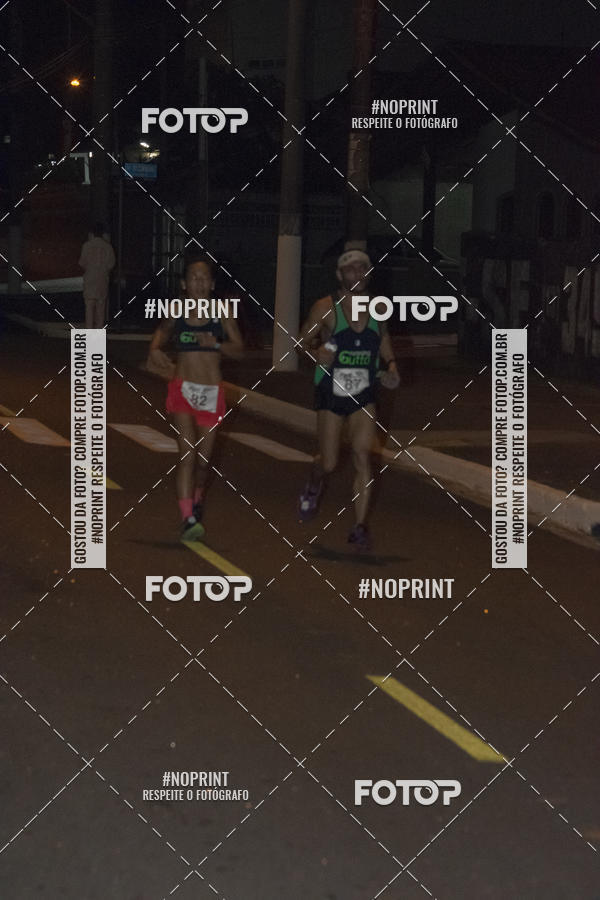 Buy your photos of the eventNight Run 5K 10K Praia Grande on Fotop