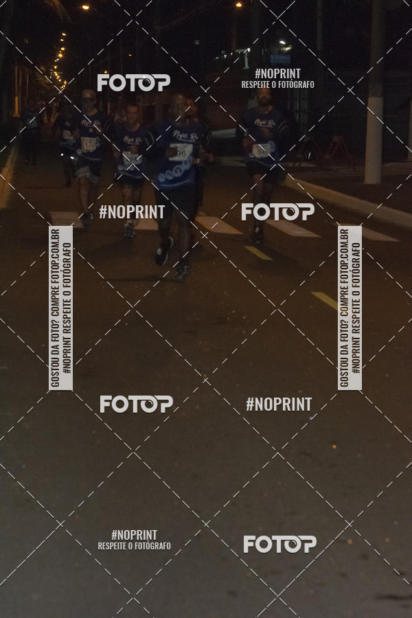 Buy your photos of the eventNight Run 5K 10K Praia Grande on Fotop