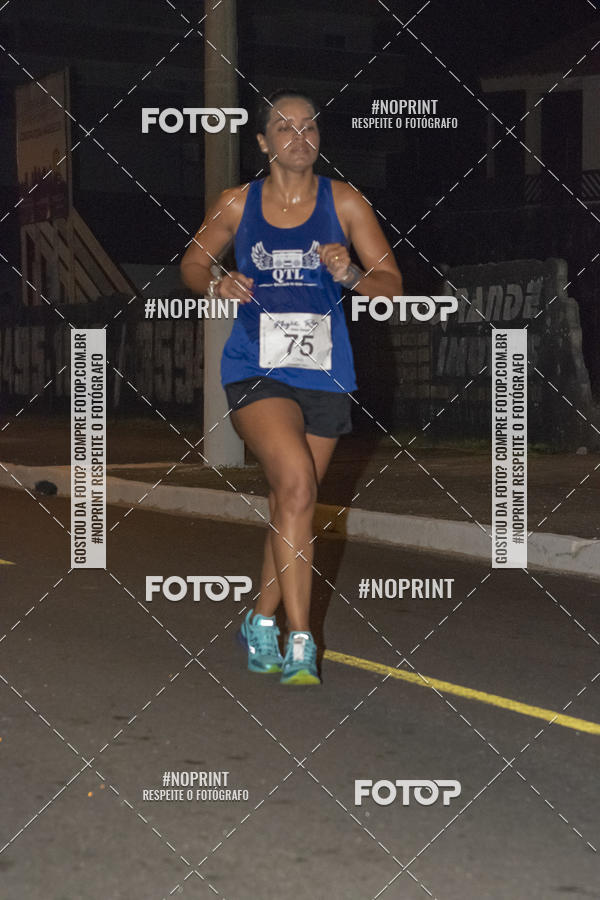 Buy your photos of the eventNight Run 5K 10K Praia Grande on Fotop