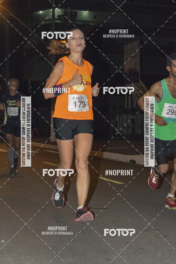 Buy your photos of the eventNight Run 5K 10K Praia Grande on Fotop