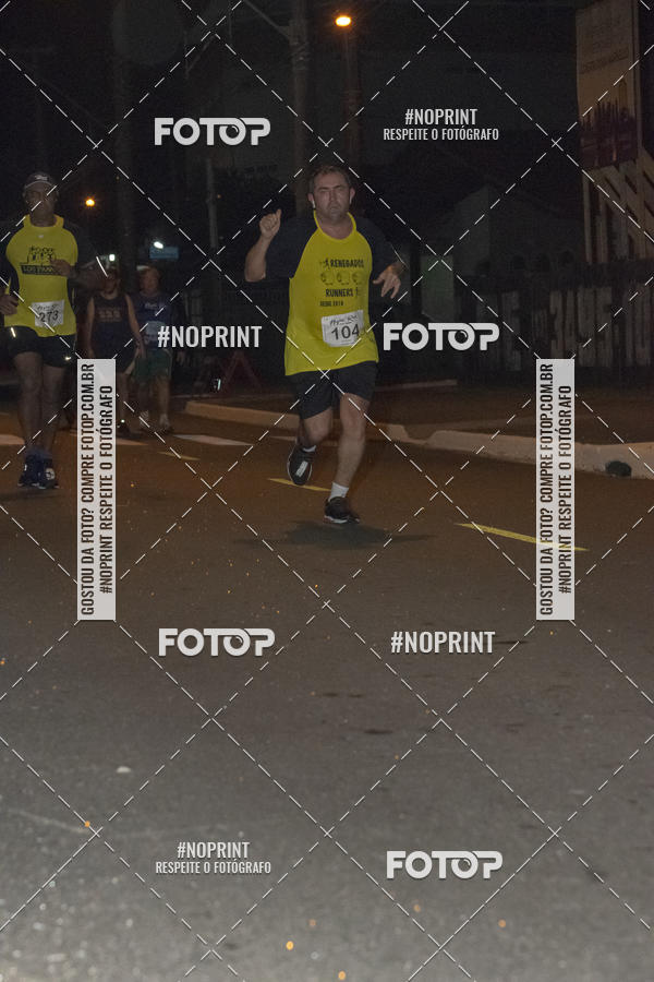 Buy your photos of the eventNight Run 5K 10K Praia Grande on Fotop
