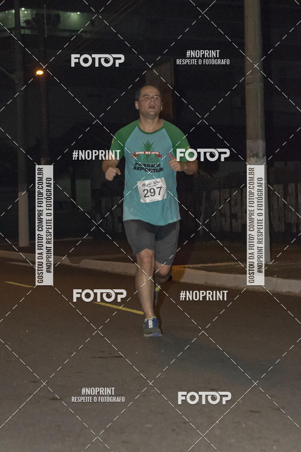 Buy your photos of the eventNight Run 5K 10K Praia Grande on Fotop