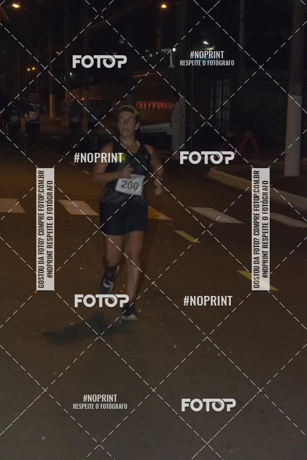 Buy your photos of the eventNight Run 5K 10K Praia Grande on Fotop