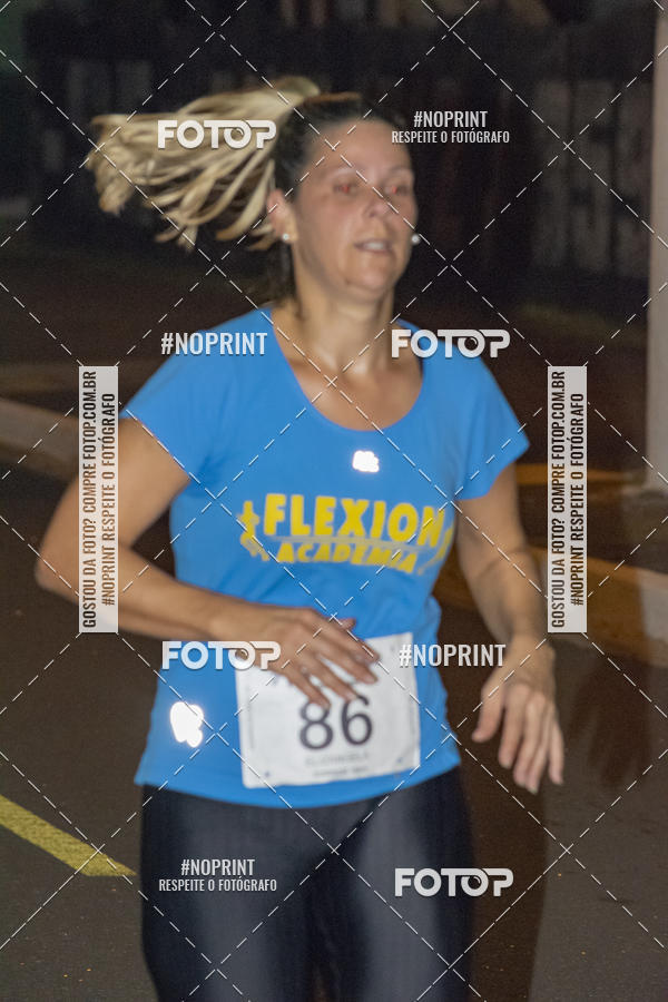 Buy your photos of the eventNight Run 5K 10K Praia Grande on Fotop