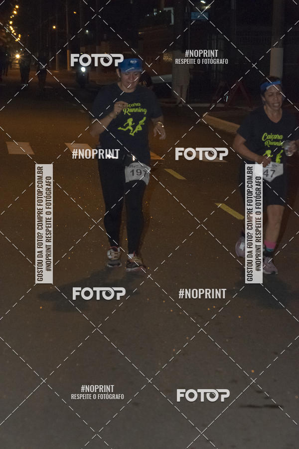 Buy your photos of the eventNight Run 5K 10K Praia Grande on Fotop