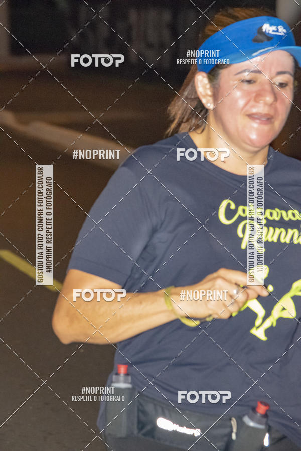 Buy your photos of the eventNight Run 5K 10K Praia Grande on Fotop