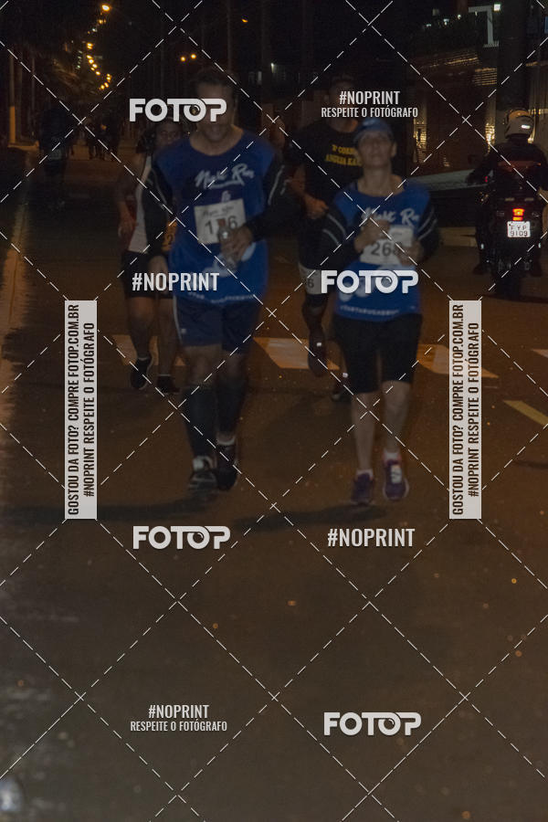 Buy your photos of the eventNight Run 5K 10K Praia Grande on Fotop