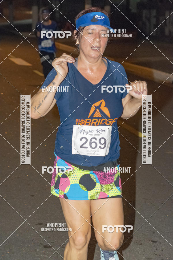 Buy your photos of the eventNight Run 5K 10K Praia Grande on Fotop