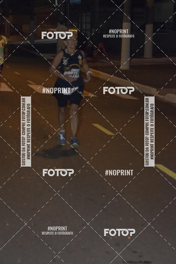 Buy your photos of the eventNight Run 5K 10K Praia Grande on Fotop