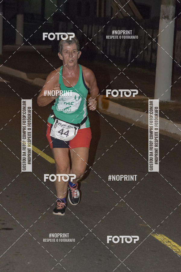 Buy your photos of the eventNight Run 5K 10K Praia Grande on Fotop