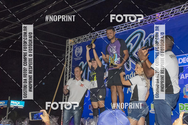 Buy your photos of the eventNight Run 5K 10K Praia Grande on Fotop
