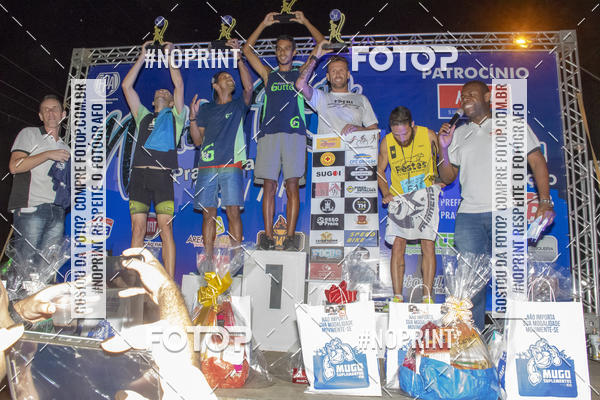 Buy your photos of the eventNight Run 5K 10K Praia Grande on Fotop