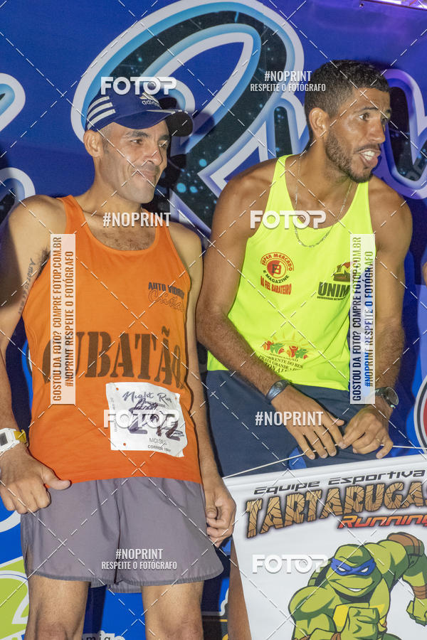 Buy your photos of the eventNight Run 5K 10K Praia Grande on Fotop