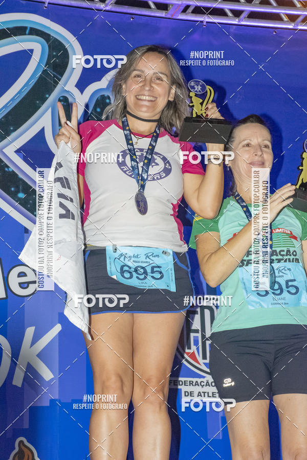 Buy your photos of the eventNight Run 5K 10K Praia Grande on Fotop