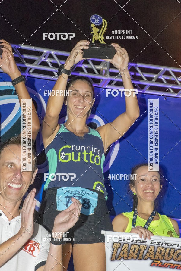 Buy your photos of the eventNight Run 5K 10K Praia Grande on Fotop