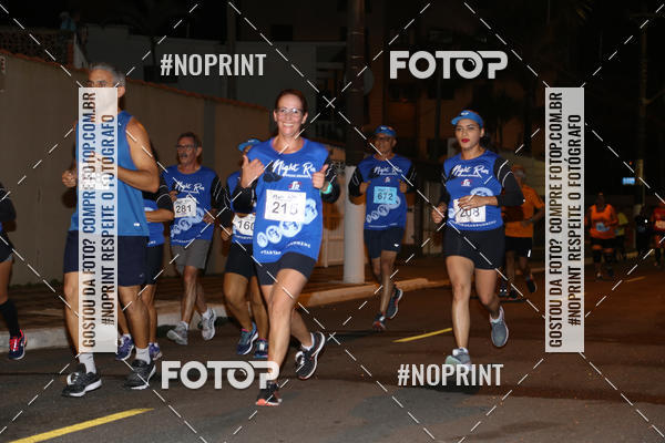 Buy your photos of the eventNight Run 5K 10K Praia Grande on Fotop