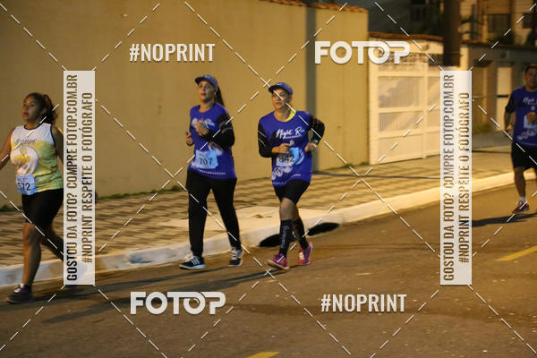 Buy your photos of the eventNight Run 5K 10K Praia Grande on Fotop