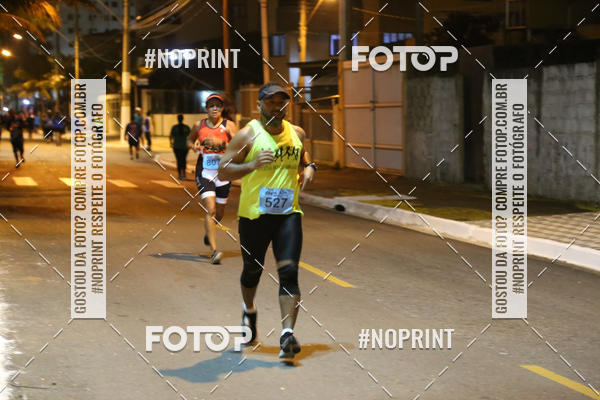 Buy your photos of the eventNight Run 5K 10K Praia Grande on Fotop