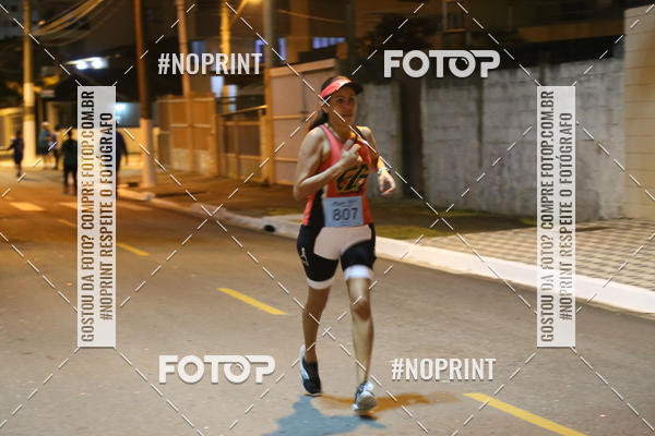Buy your photos of the eventNight Run 5K 10K Praia Grande on Fotop