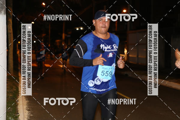 Buy your photos of the eventNight Run 5K 10K Praia Grande on Fotop