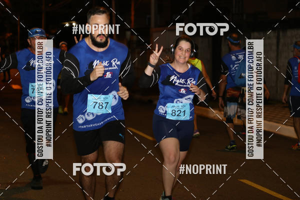 Buy your photos of the eventNight Run 5K 10K Praia Grande on Fotop