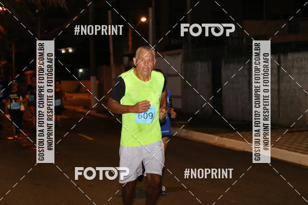 Buy your photos of the eventNight Run 5K 10K Praia Grande on Fotop
