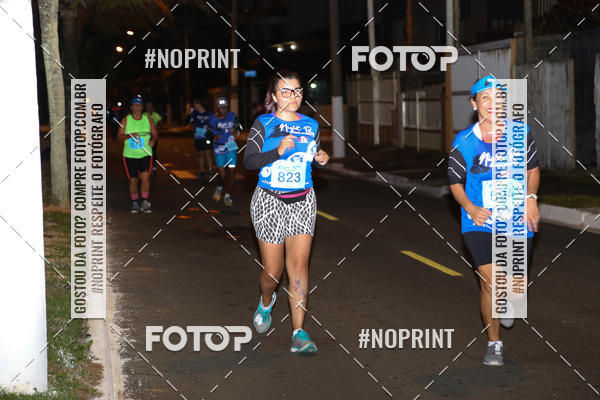 Buy your photos of the eventNight Run 5K 10K Praia Grande on Fotop