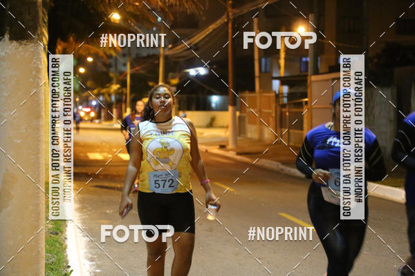 Buy your photos of the eventNight Run 5K 10K Praia Grande on Fotop