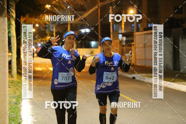 Buy your photos of the eventNight Run 5K 10K Praia Grande on Fotop