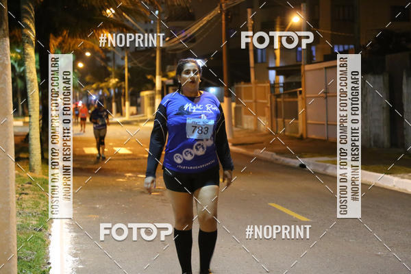 Buy your photos of the eventNight Run 5K 10K Praia Grande on Fotop
