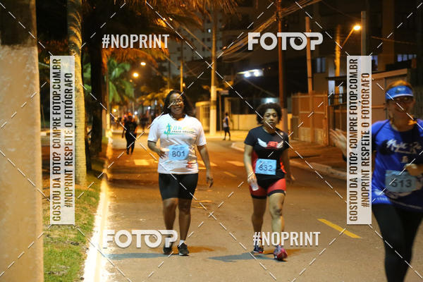 Buy your photos of the eventNight Run 5K 10K Praia Grande on Fotop