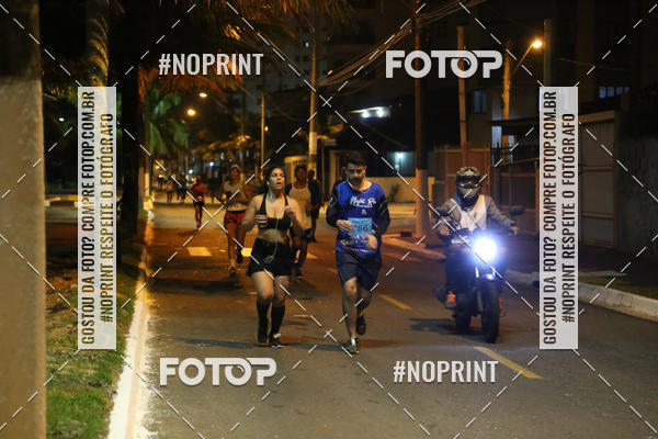 Buy your photos of the eventNight Run 5K 10K Praia Grande on Fotop