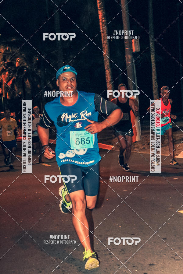 Buy your photos of the eventNight Run 5K 10K Praia Grande on Fotop
