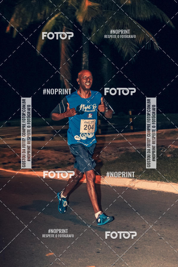 Buy your photos of the eventNight Run 5K 10K Praia Grande on Fotop
