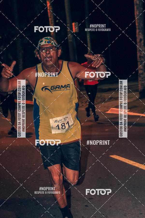 Buy your photos of the eventNight Run 5K 10K Praia Grande on Fotop