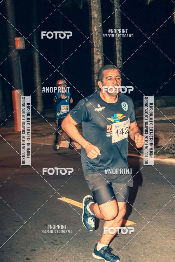 Buy your photos of the eventNight Run 5K 10K Praia Grande on Fotop
