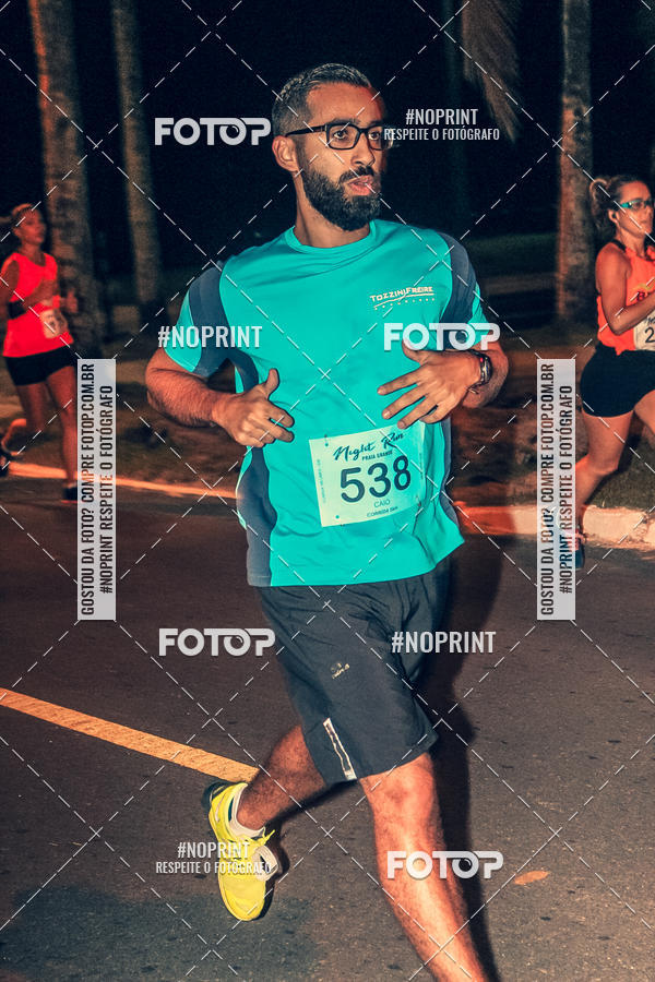 Buy your photos of the eventNight Run 5K 10K Praia Grande on Fotop