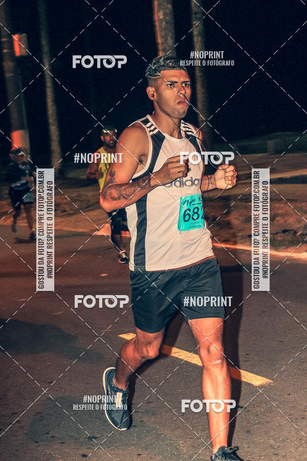 Buy your photos of the eventNight Run 5K 10K Praia Grande on Fotop