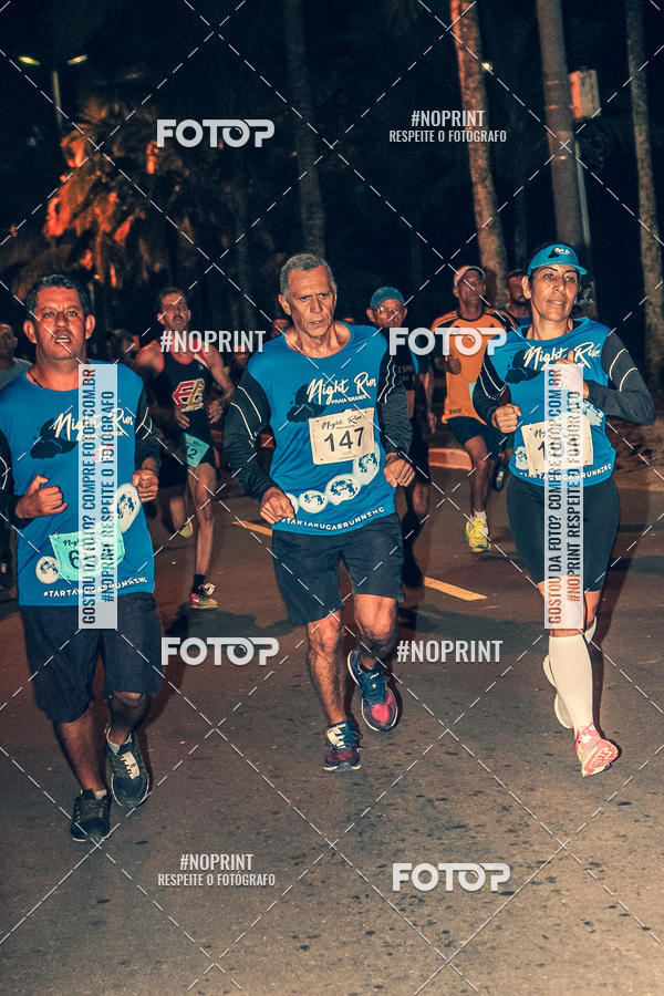 Buy your photos of the eventNight Run 5K 10K Praia Grande on Fotop
